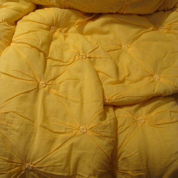 Pottery Barn Bedding Pottery Barn Bright Sunny Yellow Twin